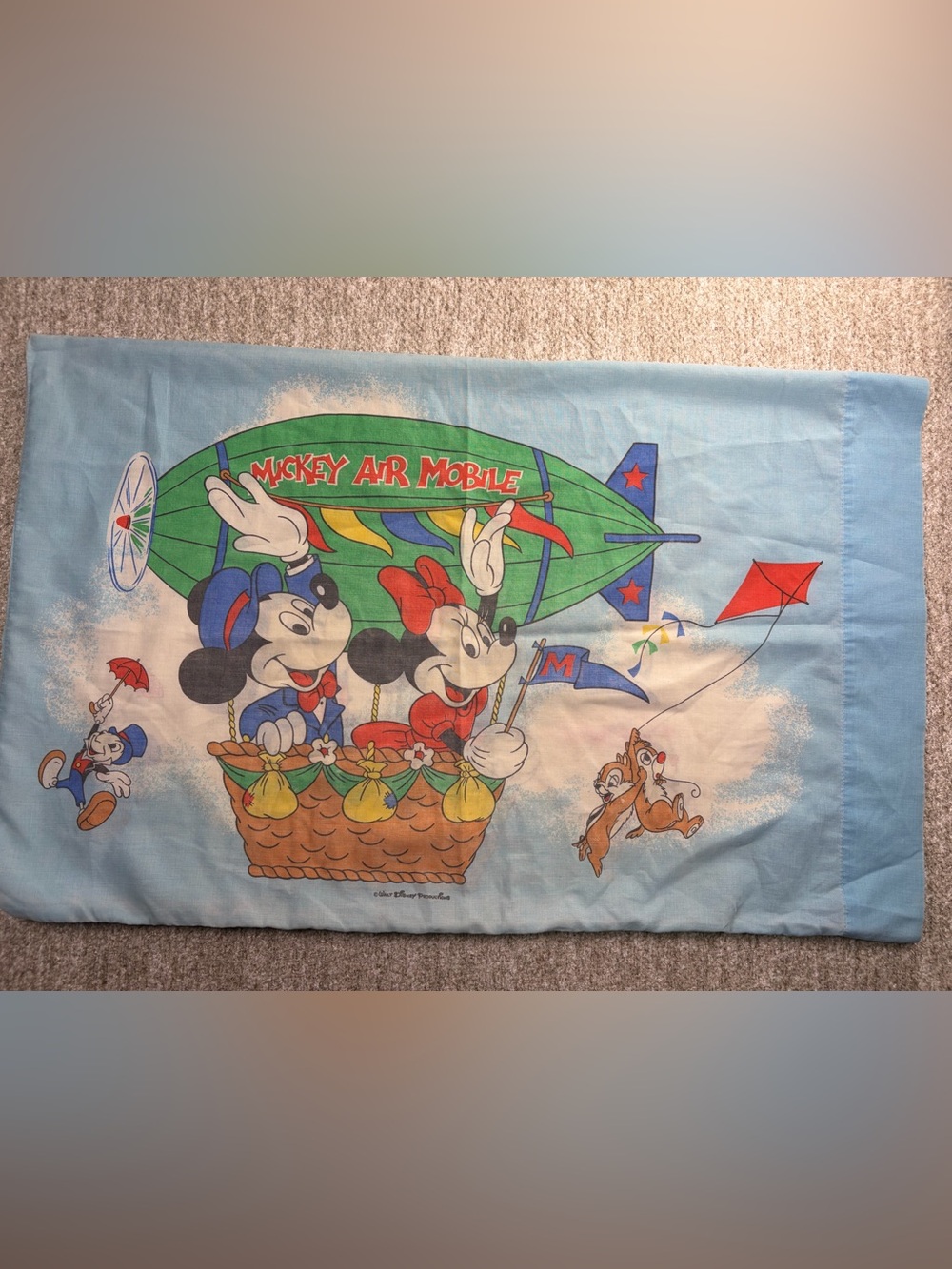 80’s Disney Light Blue Mickey & Minnie Hot-Air Mobile Pillowcase